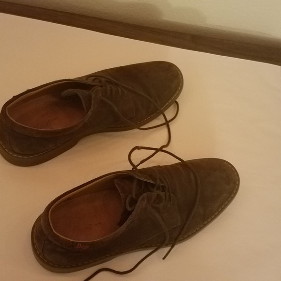 G.H. Bass & Co chocolate brown suede pasadena buck - Picture 2 of 5